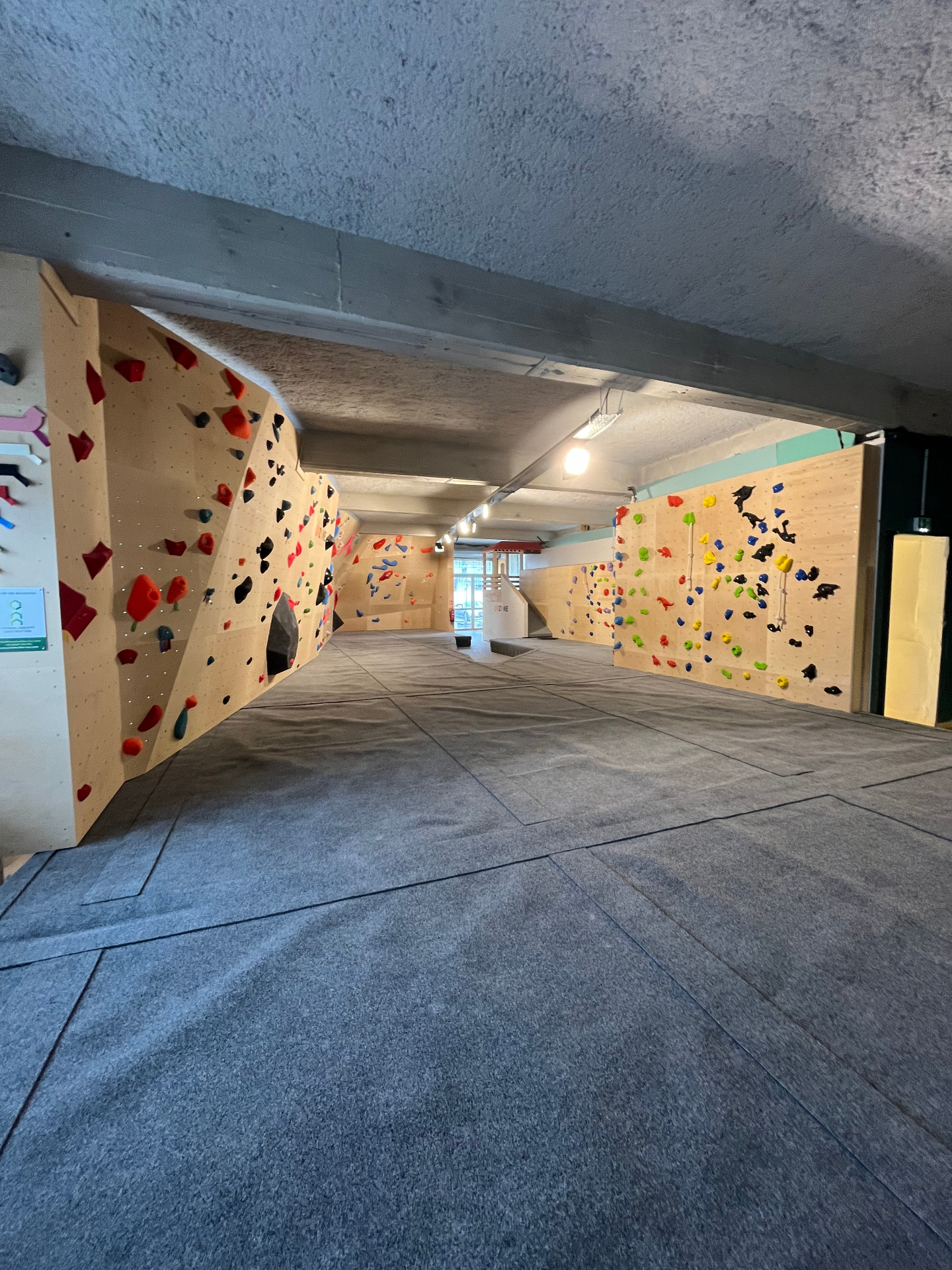 Salle d'escalade Upzone 360 Rodez